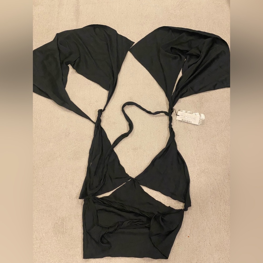 Gucci black silk - not sure if it’s a top!